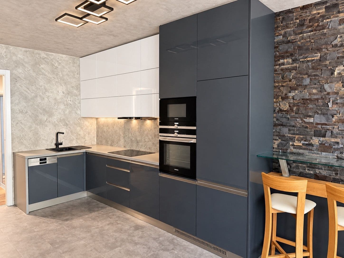 Prenájom bytu 2-izbový 50 m², Střížkovská, Praha, Praha Prenájom bytu 2-izbový 50 m², Střížkovská, Praha, Praha