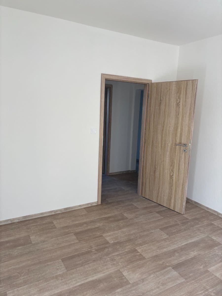 Prenájom bytu 2-izbový 54 m², třída Svobody, Zlín, Zlínský kraj Prenájom bytu 2-izbový 54 m², třída Svobody, Zlín, Zlínský kraj