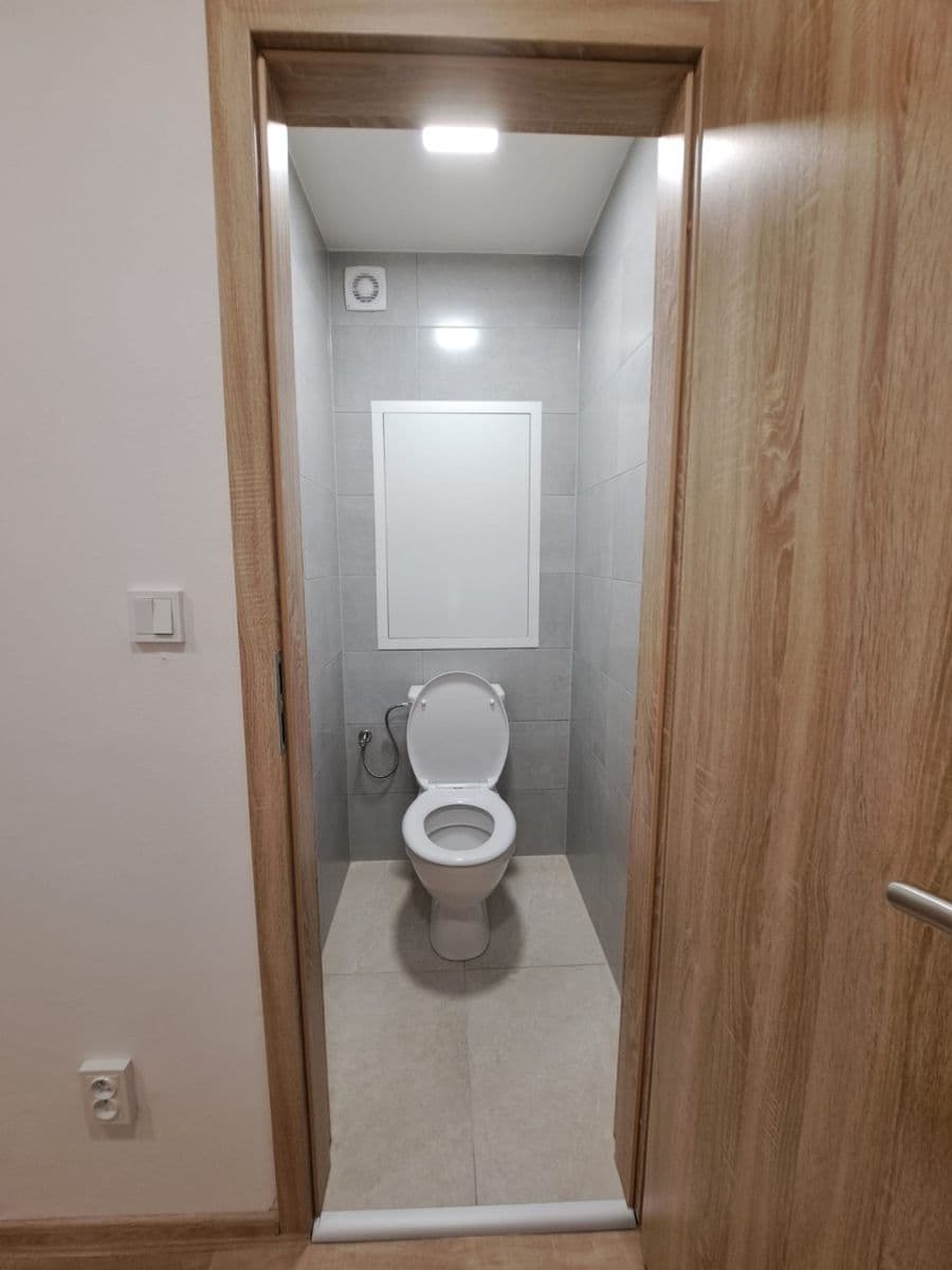 Prenájom bytu 2-izbový 54 m², třída Svobody, Zlín, Zlínský kraj Prenájom bytu 2-izbový 54 m², třída Svobody, Zlín, Zlínský kraj