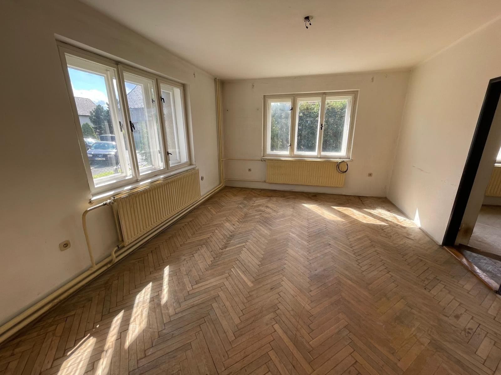 Predaj domu 180 m², pozemok 760 m², Zahradní, Sezemice, Pardubický kraj Predaj domu 180 m², pozemok 760 m², Zahradní, Sezemice, Pardubický kraj