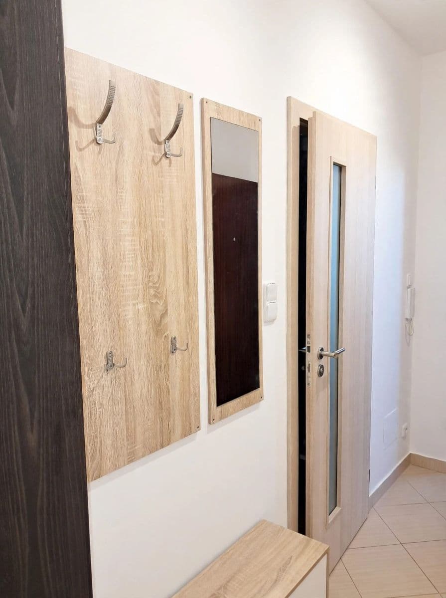 Predaj bytu 1-izbový 27 m², Zakšínská, Praha, Praha Predaj bytu 1-izbový 27 m², Zakšínská, Praha, Praha