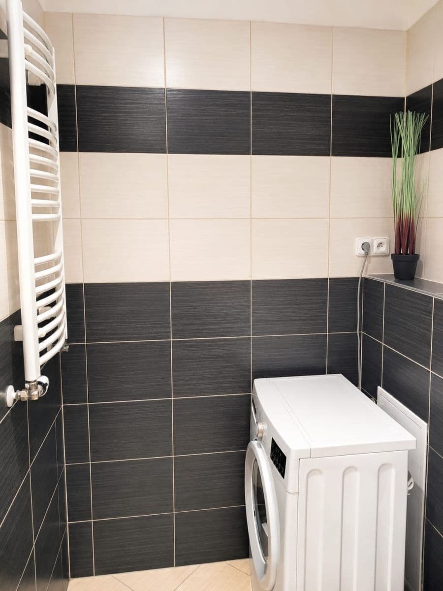 Predaj bytu 1-izbový 27 m², Zakšínská, Praha, Praha Predaj bytu 1-izbový 27 m², Zakšínská, Praha, Praha