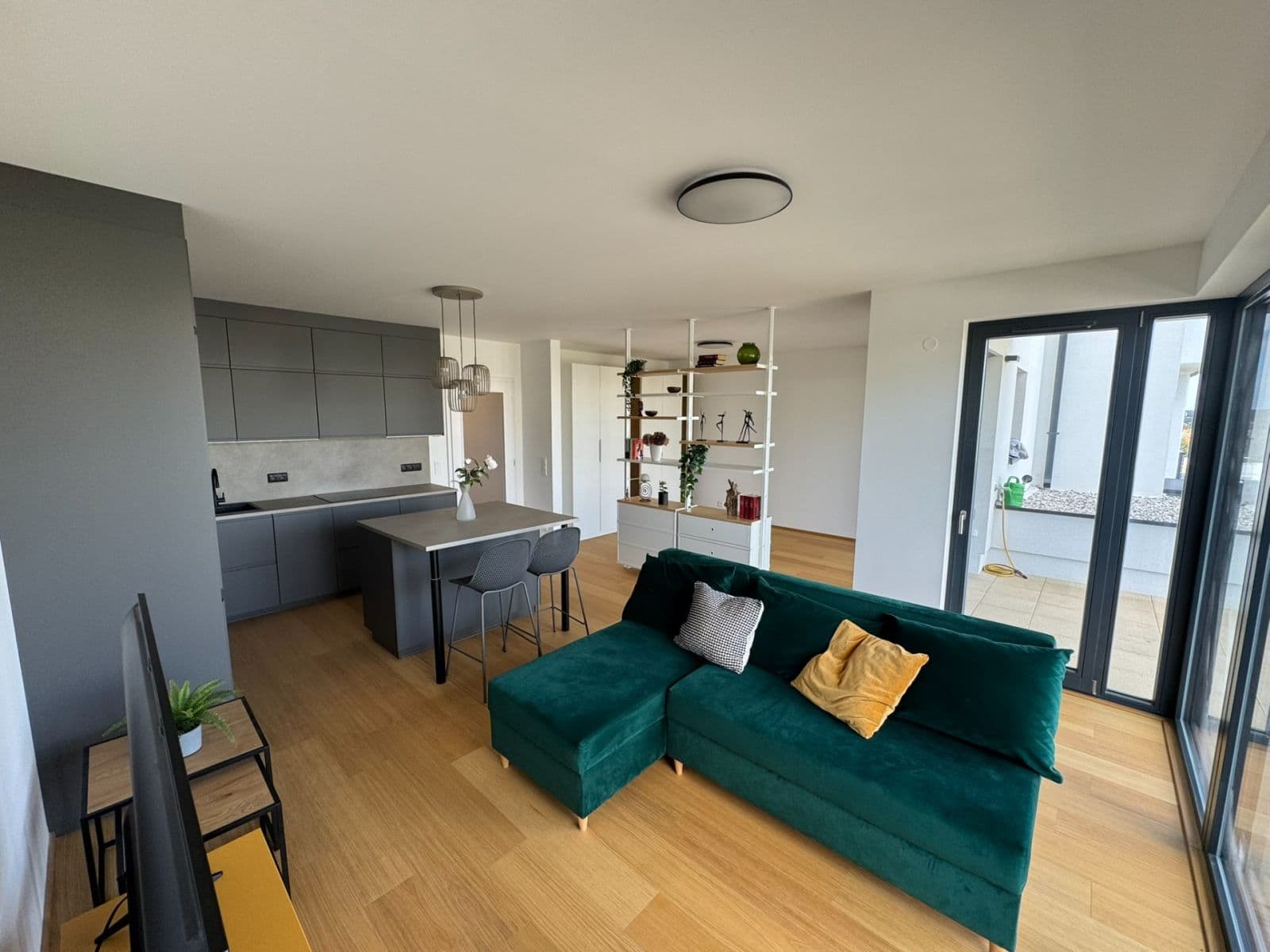 Prenájom bytu 2-izbový 53 m², Za Pískovnou, Praha, Praha Prenájom bytu 2-izbový 53 m², Za Pískovnou, Praha, Praha