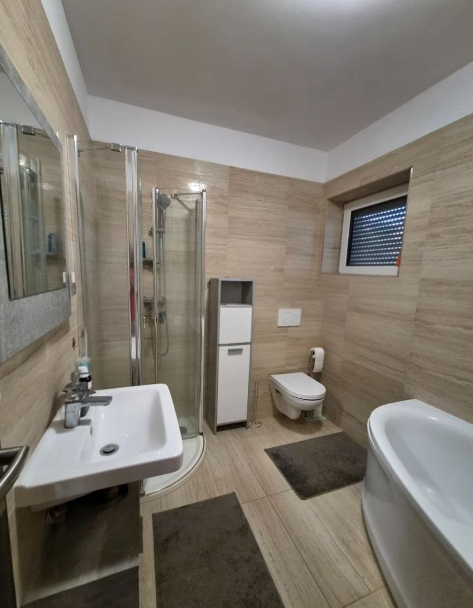 Prenájom domu 110 m², pozemok 798 m², Jedlová, Čakovičky, Středočeský kraj Prenájom domu 110 m², pozemok 798 m², Jedlová, Čakovičky, Středočeský kraj