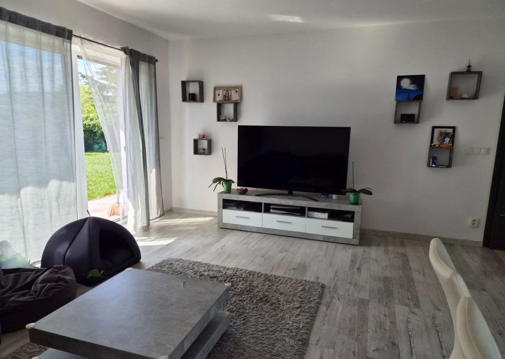 Prenájom domu 110 m², pozemok 798 m², Jedlová, Čakovičky, Středočeský kraj Prenájom domu 110 m², pozemok 798 m², Jedlová, Čakovičky, Středočeský kraj