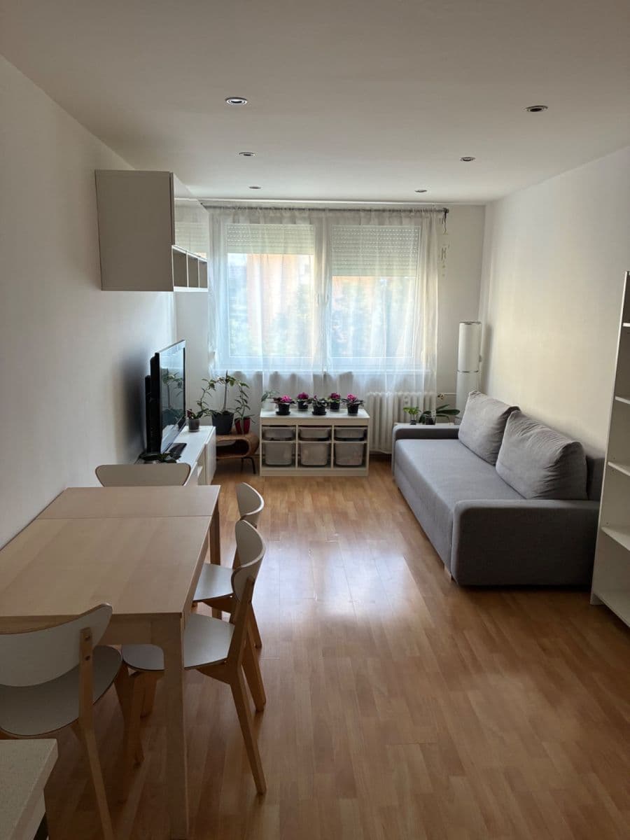 Prenájom bytu 2-izbový 44 m², Květnového vítězství, Praha, Praha Prenájom bytu 2-izbový 44 m², Květnového vítězství, Praha, Praha