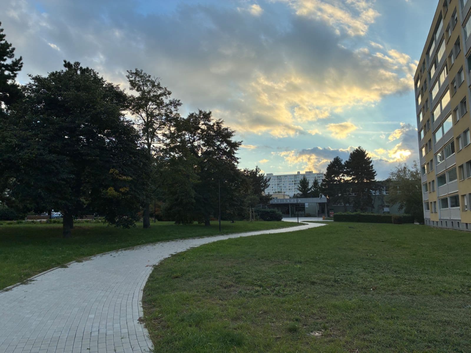 Prenájom bytu 2-izbový 44 m², Květnového vítězství, Praha, Praha Prenájom bytu 2-izbový 44 m², Květnového vítězství, Praha, Praha