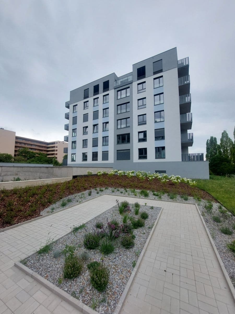Prenájom bytu 2-izbový 55 m², Divíškové, Praha, Praha Prenájom bytu 2-izbový 55 m², Divíškové, Praha, Praha