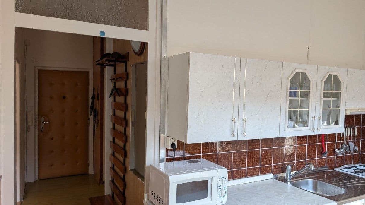 Prenájom bytu 2-izbový 58 m², Chelčického, Zlín, Zlínský kraj Prenájom bytu 2-izbový 58 m², Chelčického, Zlín, Zlínský kraj