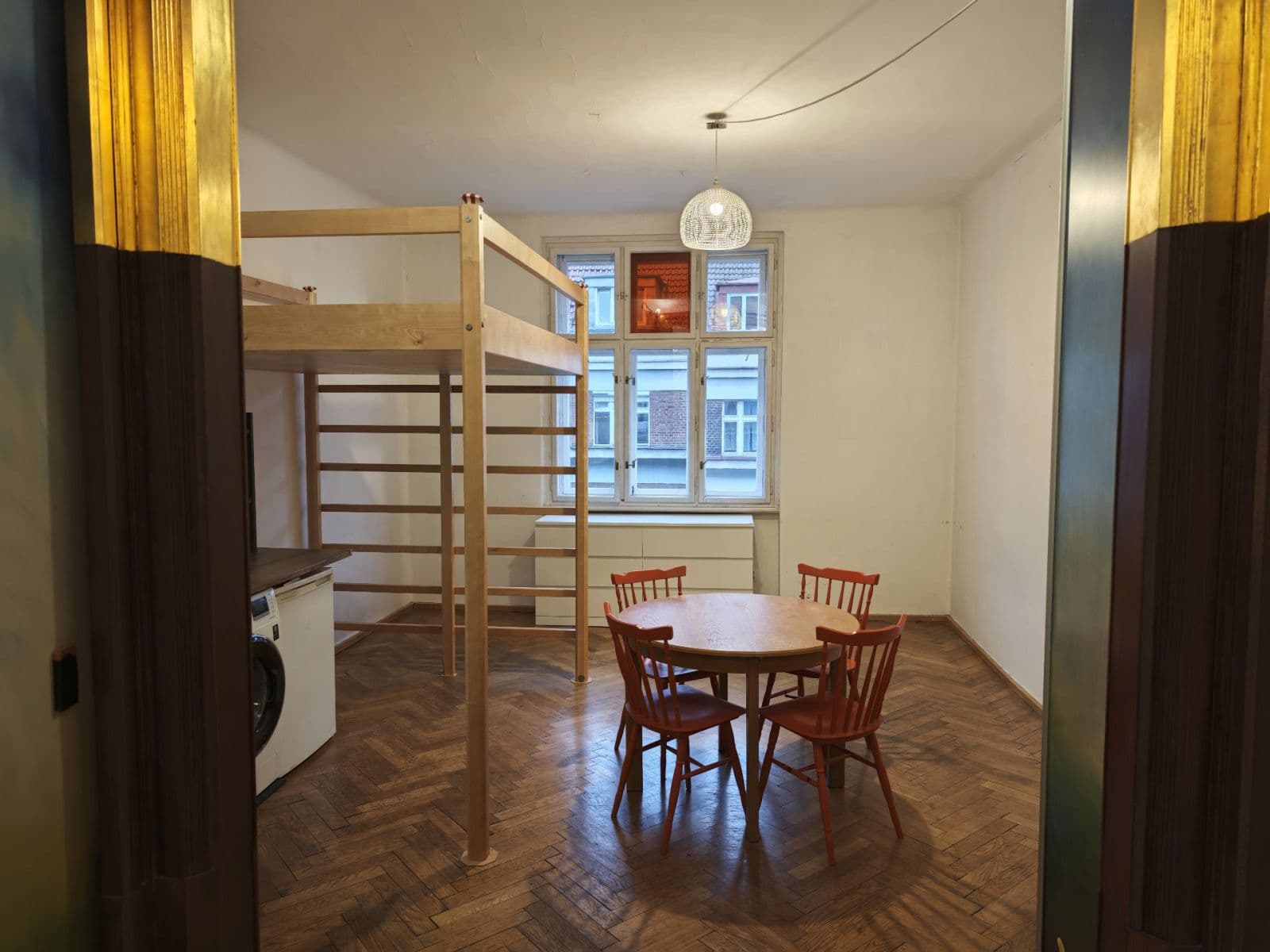 Prenájom bytu 1-izbový 27 m², Eliášova, Praha, Praha Prenájom bytu 1-izbový 27 m², Eliášova, Praha, Praha