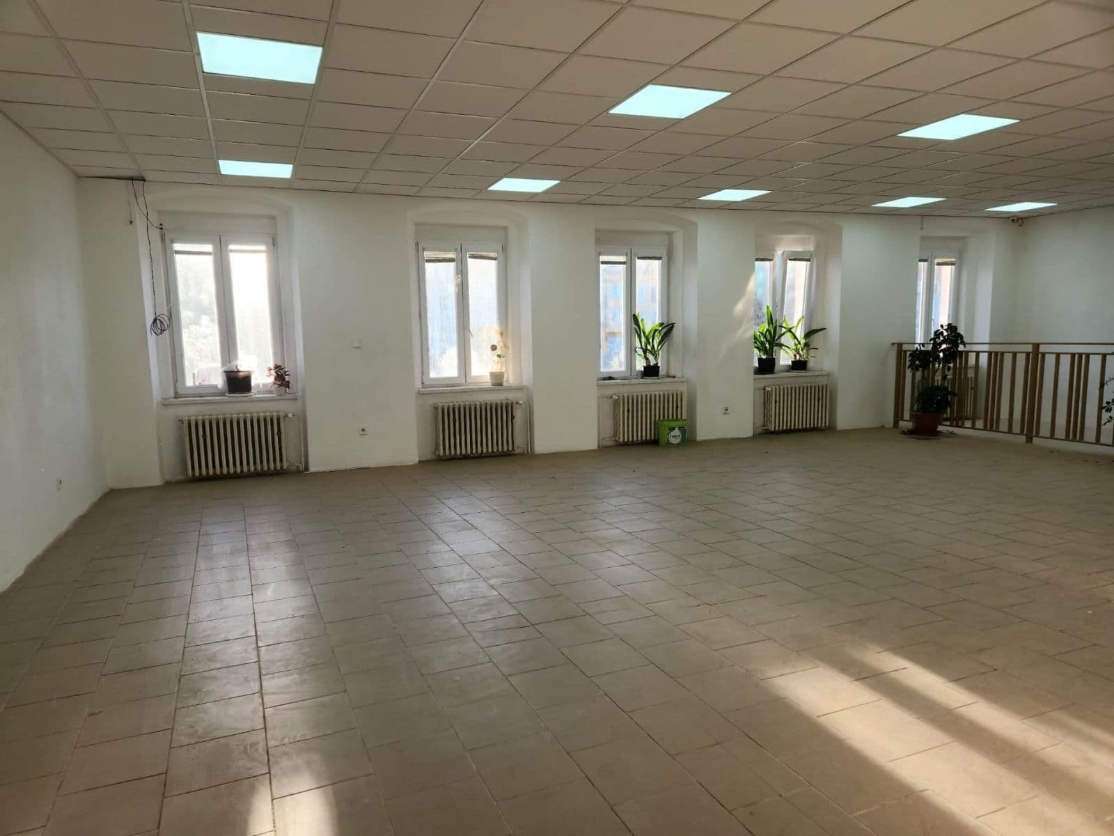 Prenájom nebytového priestoru 241 m², Masarykovo nám., Přeštice, Plzeňský kraj Prenájom nebytového priestoru 241 m², Masarykovo nám., Přeštice, Plzeňský kraj