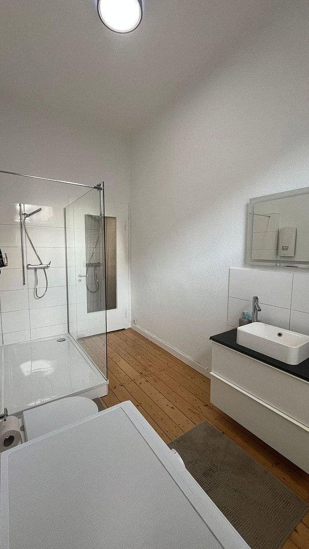 Prenájom bytu 1-izbový 34 m², Viktoriastraße 4, Bad Oeynhausen, Severné Porýnie - Westfálsko Prenájom bytu 1-izbový 34 m², Viktoriastraße 4, Bad Oeynhausen, Severné Porýnie - Westfálsko