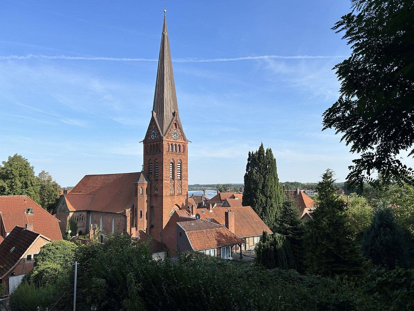 Predaj domu 377 m², pozemok 795 m², Lauenburg/Elbe, Šlezvicko-Holštajnsko Predaj domu 377 m², pozemok 795 m², Lauenburg/Elbe, Šlezvicko-Holštajnsko
