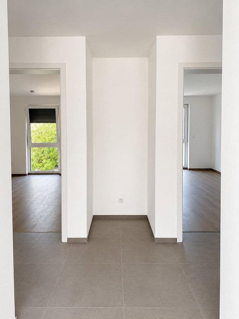 Prenájom bytu 3-izbový 94 m², Friedrichstraße 8a, Langenselbold, Hesensko Prenájom bytu 3-izbový 94 m², Friedrichstraße 8a, Langenselbold, Hesensko
