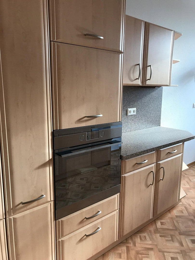 Prenájom bytu 6-izbový 151 m², Reichenhainer Str. 52, Chemnitz, Sasko Prenájom bytu 6-izbový 151 m², Reichenhainer Str. 52, Chemnitz, Sasko
