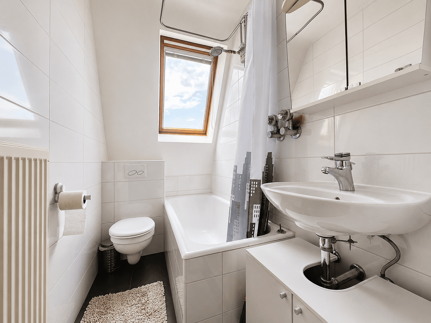 Predaj bytu 2-izbový 44 m², Frankfurt am Main, Hesensko Predaj bytu 2-izbový 44 m², Frankfurt am Main, Hesensko