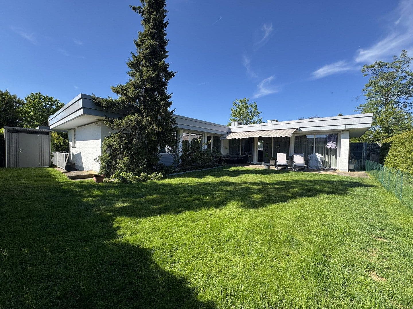 Predaj domu 140 m², pozemok 525 m², Krailling, Bavorsko Predaj domu 140 m², pozemok 525 m², Krailling, Bavorsko