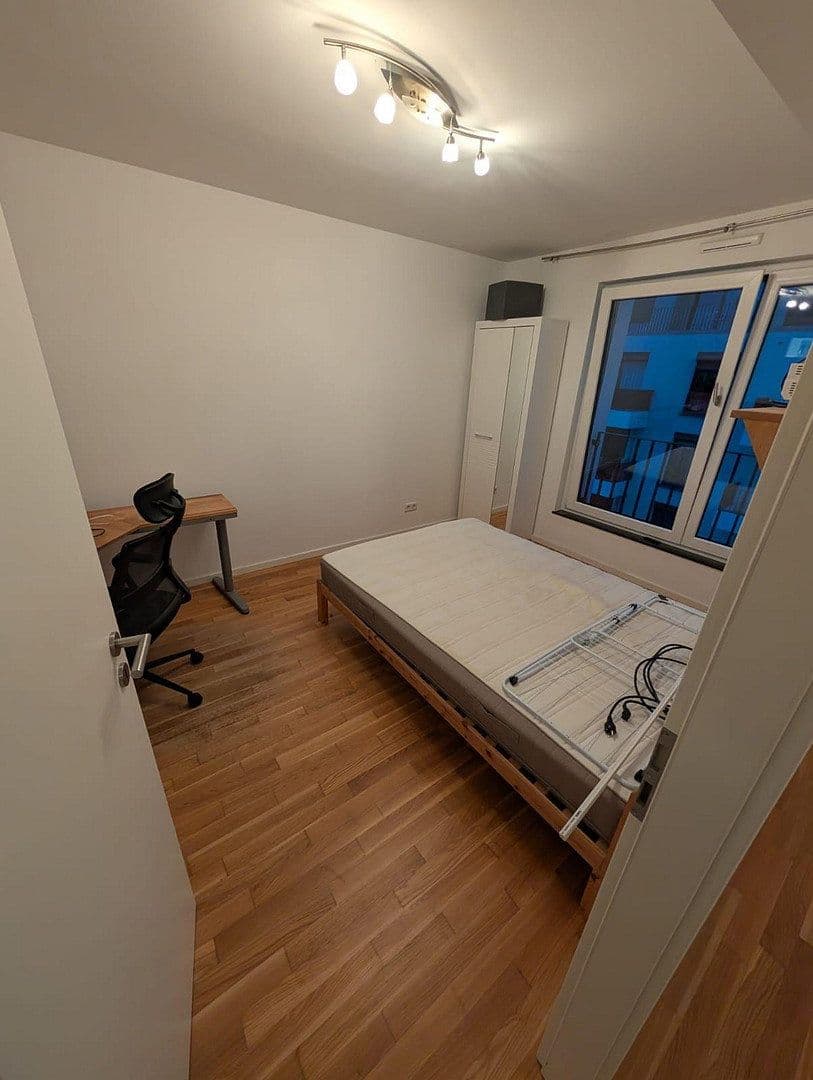 Prenájom bytu 2-izbový 51 m², Berlin, Berlín Prenájom bytu 2-izbový 51 m², Berlin, Berlín
