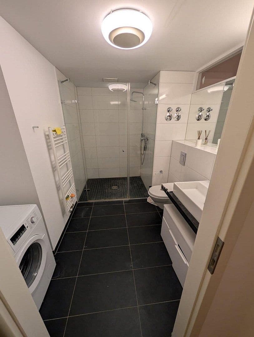 Prenájom bytu 2-izbový 51 m², Berlin, Berlín Prenájom bytu 2-izbový 51 m², Berlin, Berlín