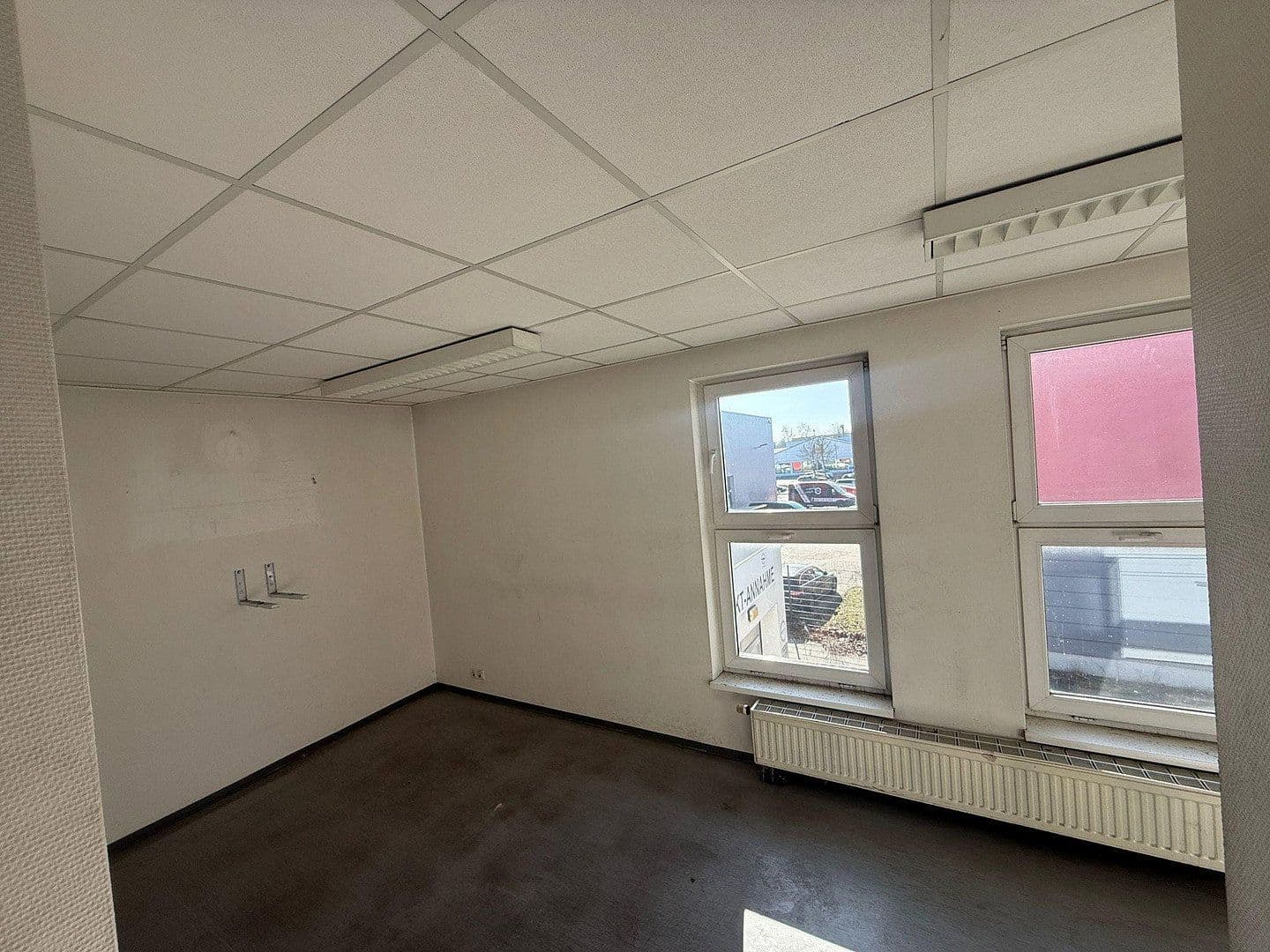 Prenájom nebytového priestoru 1.200 m², Berlin, Otto-Franke-Straße, 87, Berlin, Berlín Prenájom nebytového priestoru 1.200 m², Berlin, Otto-Franke-Straße, 87, Berlin, Berlín