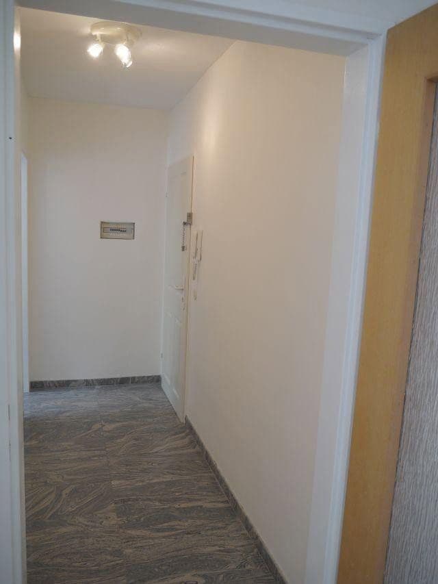 Prenájom bytu 1-izbový 33 m², Stuttgart, Bádensko-Wurttembersko Prenájom bytu 1-izbový 33 m², Stuttgart, Bádensko-Wurttembersko