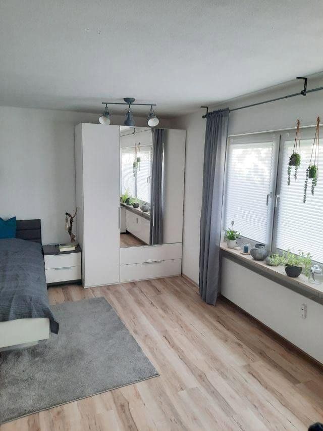 Prenájom bytu 1-izbový 33 m², Stuttgart, Bádensko-Wurttembersko Prenájom bytu 1-izbový 33 m², Stuttgart, Bádensko-Wurttembersko