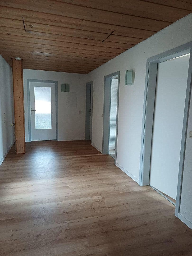Prenájom bytu 4-izbový 90 m², Biberach an der Riß, Bádensko-Wurttembersko Prenájom bytu 4-izbový 90 m², Biberach an der Riß, Bádensko-Wurttembersko