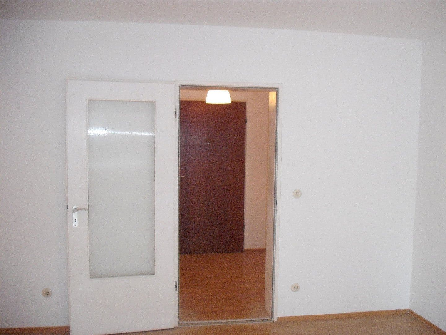 Predaj bytu 1-izbový 39 m², Germering, Bavorsko Predaj bytu 1-izbový 39 m², Germering, Bavorsko