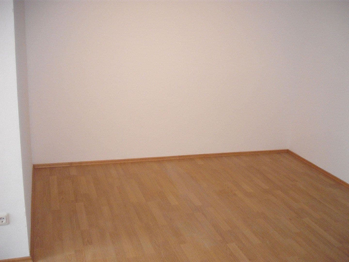 Predaj bytu 1-izbový 39 m², Germering, Bavorsko Predaj bytu 1-izbový 39 m², Germering, Bavorsko