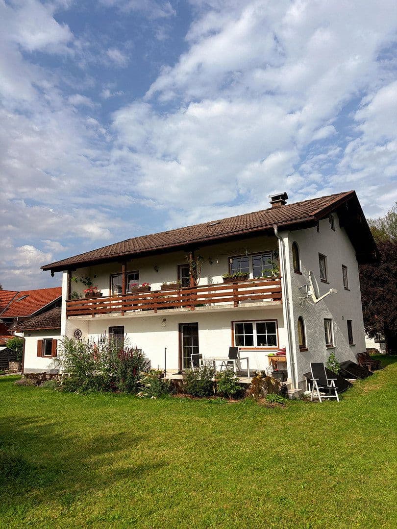 Predaj domu 170 m², pozemok 1.467 m², Am Mühlbach 33, Halblech, Bavorsko Predaj domu 170 m², pozemok 1.467 m², Am Mühlbach 33, Halblech, Bavorsko