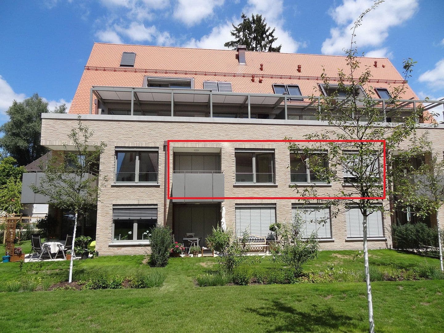 Prenájom bytu 2-izbový 64 m², Ulm, Bádensko-Wurttembersko Prenájom bytu 2-izbový 64 m², Ulm, Bádensko-Wurttembersko