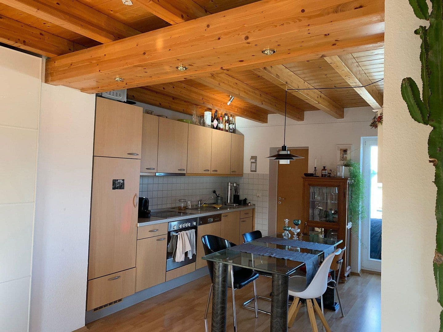 Prenájom bytu 2-izbový 55 m², Kaiserstr 138, Brühl, Severné Porýnie - Westfálsko Prenájom bytu 2-izbový 55 m², Kaiserstr 138, Brühl, Severné Porýnie - Westfálsko