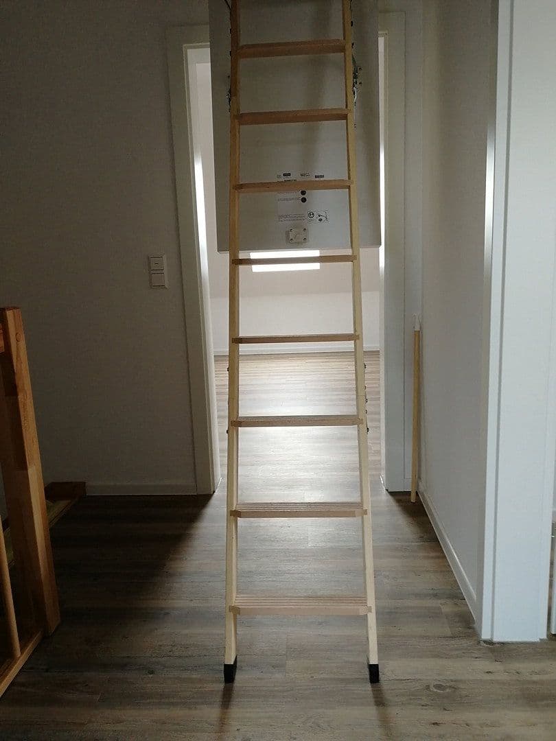 Prenájom domu 173 m², pozemok 700 m², Wunstorf, Dolné Sasko Prenájom domu 173 m², pozemok 700 m², Wunstorf, Dolné Sasko