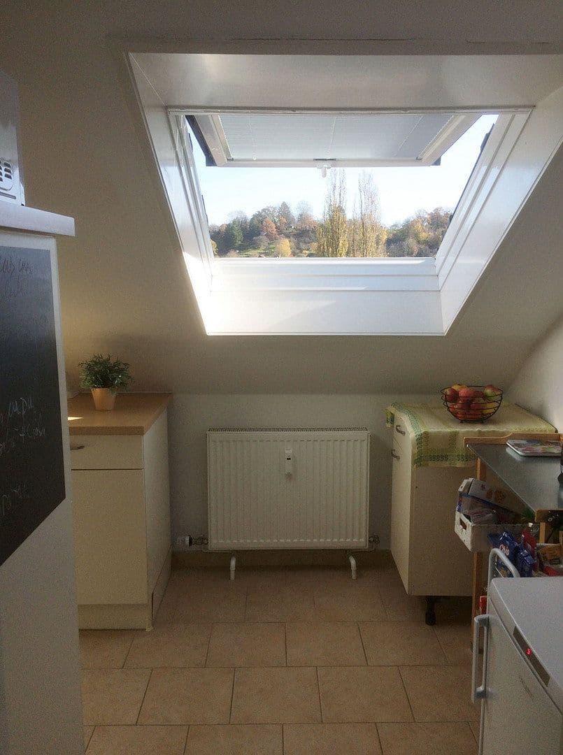 Prenájom bytu 3-izbový 63 m², Stuttgart-Kaltental, Bádensko-Wurttembersko Prenájom bytu 3-izbový 63 m², Stuttgart-Kaltental, Bádensko-Wurttembersko