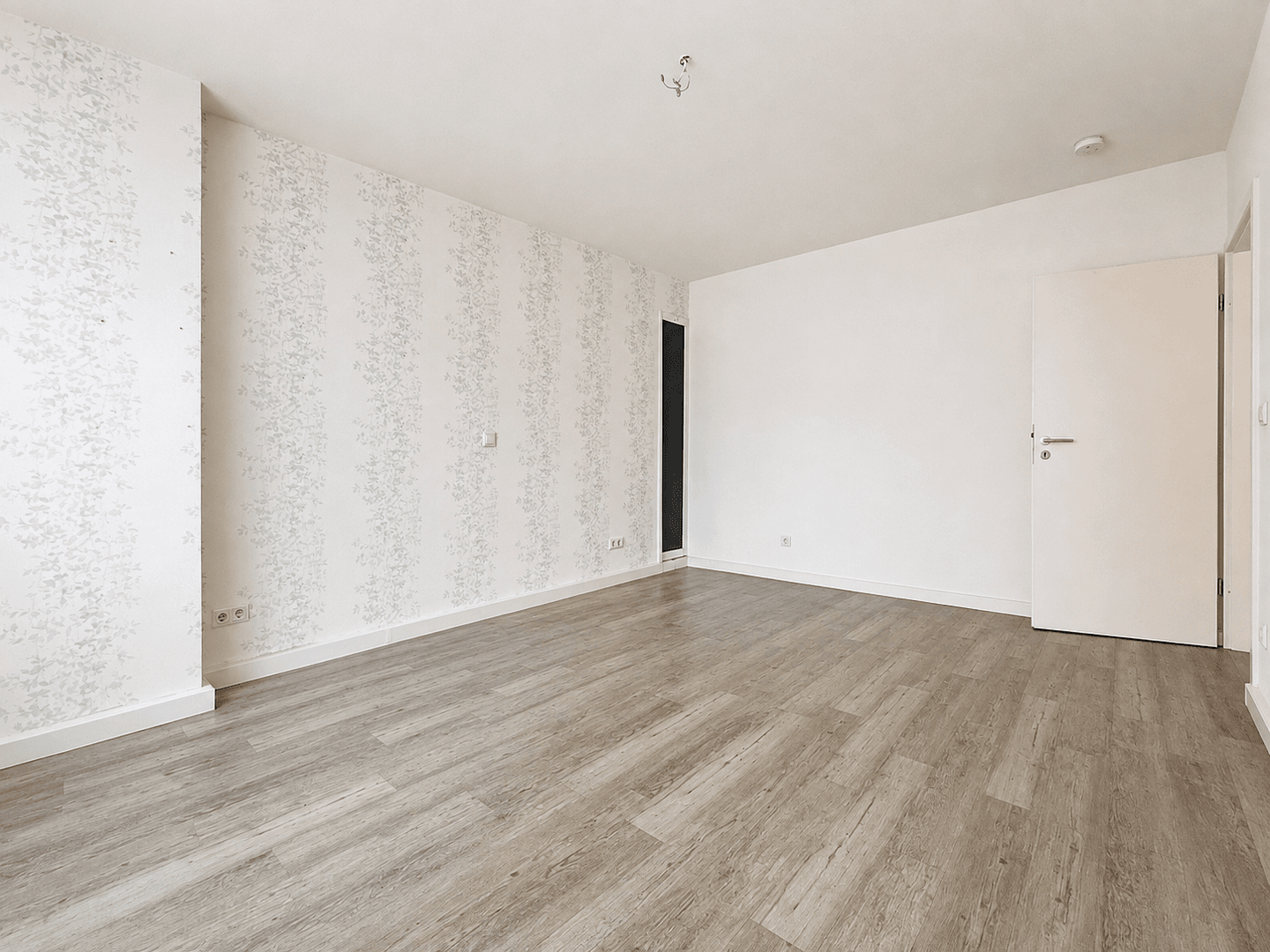 Prenájom bytu 3-izbový 76 m², Lehrstraße 25, Essen, Severné Porýnie - Westfálsko Prenájom bytu 3-izbový 76 m², Lehrstraße 25, Essen, Severné Porýnie - Westfálsko