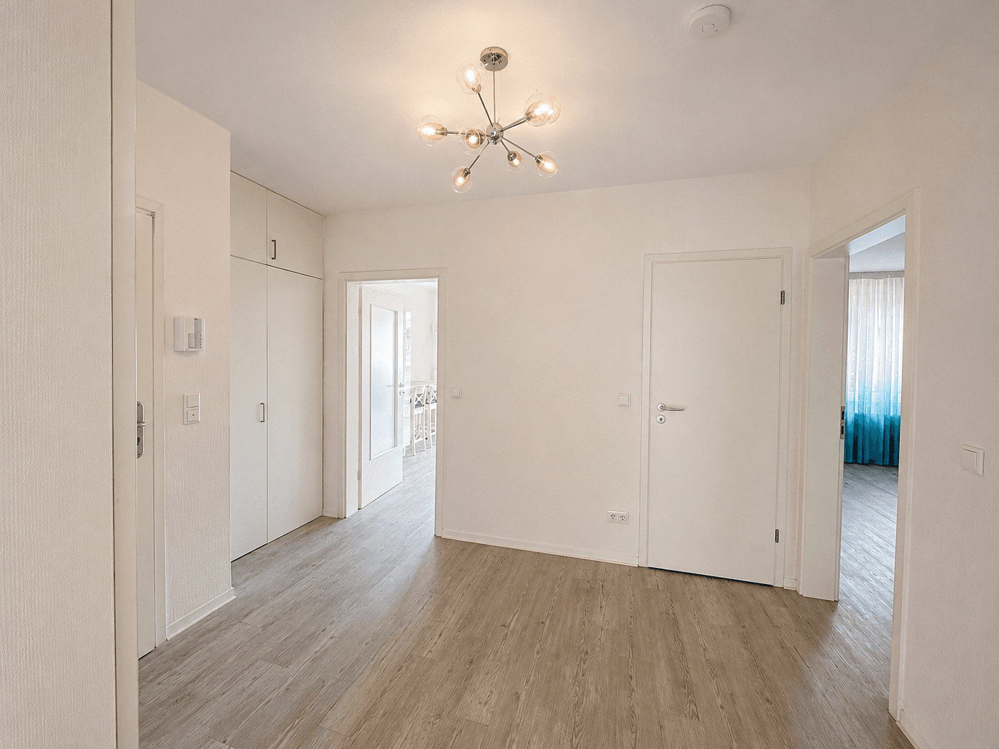 Prenájom bytu 3-izbový 76 m², Lehrstraße 25, Essen, Severné Porýnie - Westfálsko Prenájom bytu 3-izbový 76 m², Lehrstraße 25, Essen, Severné Porýnie - Westfálsko