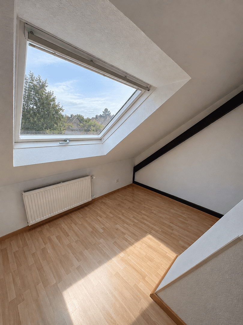 Prenájom bytu 3-izbový 75 m², Schützenstraße 75, Remscheid, Severné Porýnie - Westfálsko Prenájom bytu 3-izbový 75 m², Schützenstraße 75, Remscheid, Severné Porýnie - Westfálsko
