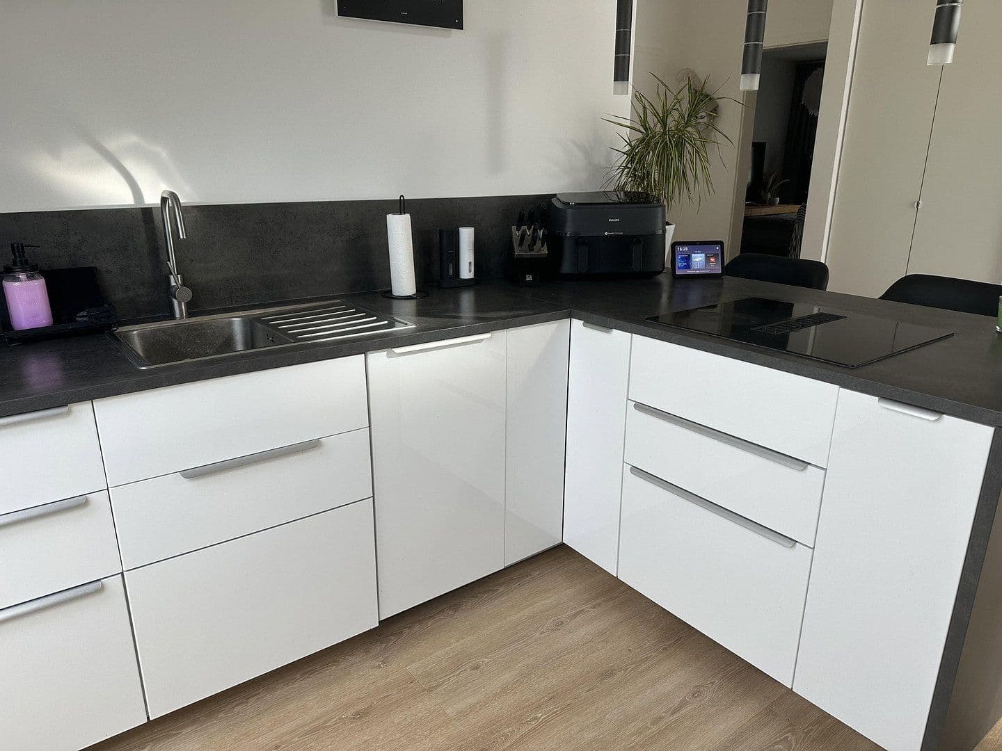 Prenájom bytu 2-izbový 60 m², Mittenwalde, Brandenbursko Prenájom bytu 2-izbový 60 m², Mittenwalde, Brandenbursko
