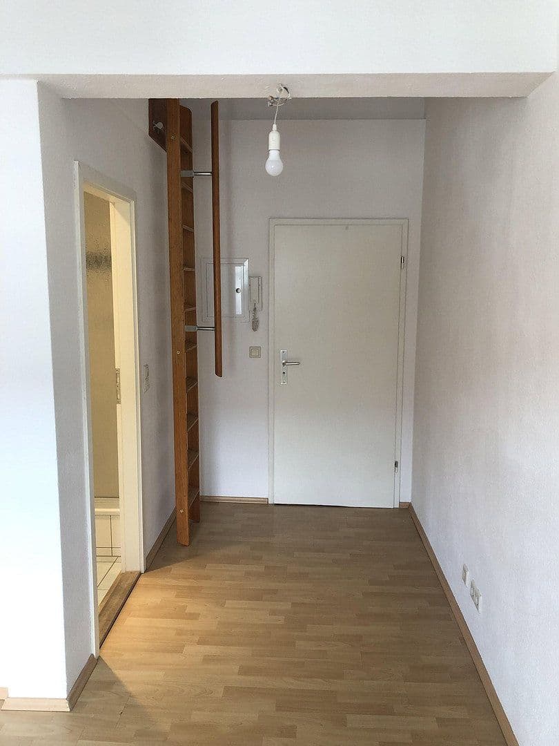 Prenájom bytu 1-izbový 23 m², Görlitzer Straße 4, Dresden, Sasko Prenájom bytu 1-izbový 23 m², Görlitzer Straße 4, Dresden, Sasko