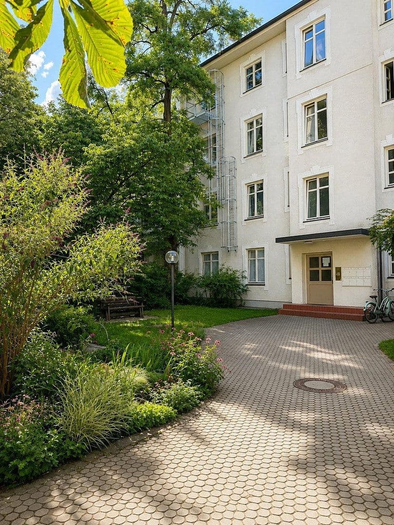 Predaj bytu 3-izbový 86 m², Guldeinstr. 48, München, Bavorsko Predaj bytu 3-izbový 86 m², Guldeinstr. 48, München, Bavorsko