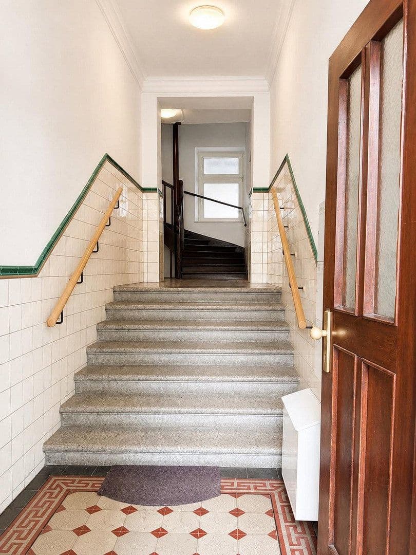 Predaj bytu 3-izbový 86 m², Guldeinstr. 48, München, Bavorsko Predaj bytu 3-izbový 86 m², Guldeinstr. 48, München, Bavorsko