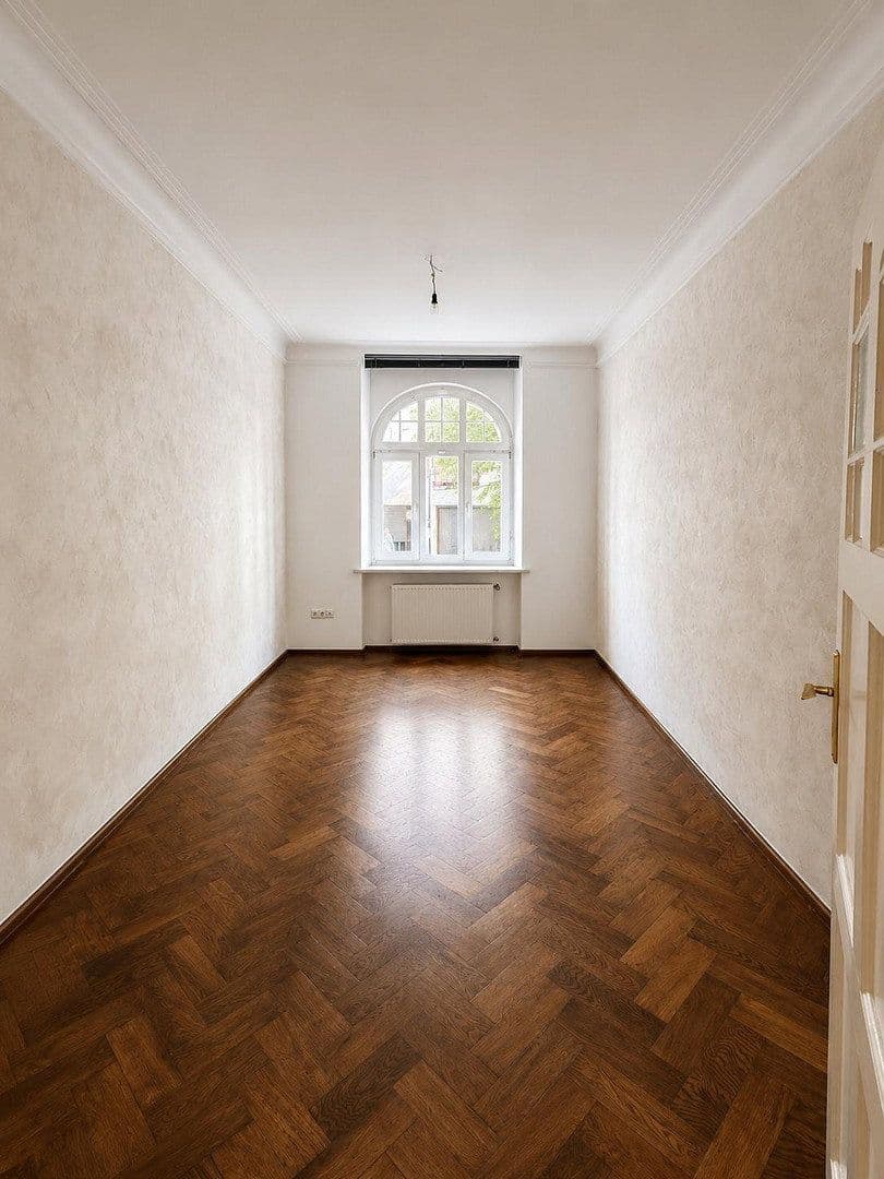 Predaj bytu 3-izbový 86 m², Guldeinstr. 48, München, Bavorsko Predaj bytu 3-izbový 86 m², Guldeinstr. 48, München, Bavorsko