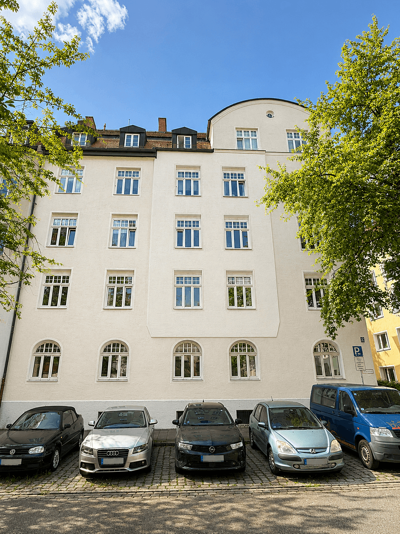 Predaj bytu 3-izbový 86 m², Guldeinstr. 48, München, Bavorsko Predaj bytu 3-izbový 86 m², Guldeinstr. 48, München, Bavorsko