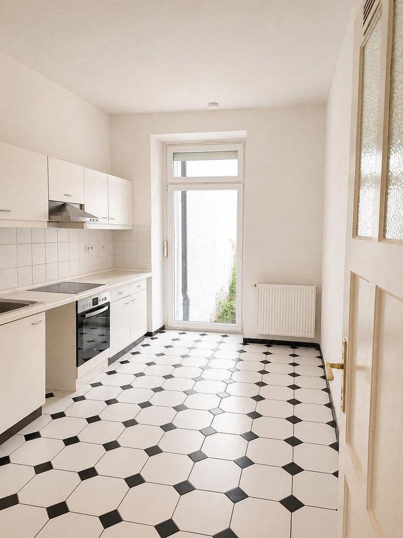 Predaj bytu 3-izbový 86 m², Guldeinstr. 48, München, Bavorsko Predaj bytu 3-izbový 86 m², Guldeinstr. 48, München, Bavorsko