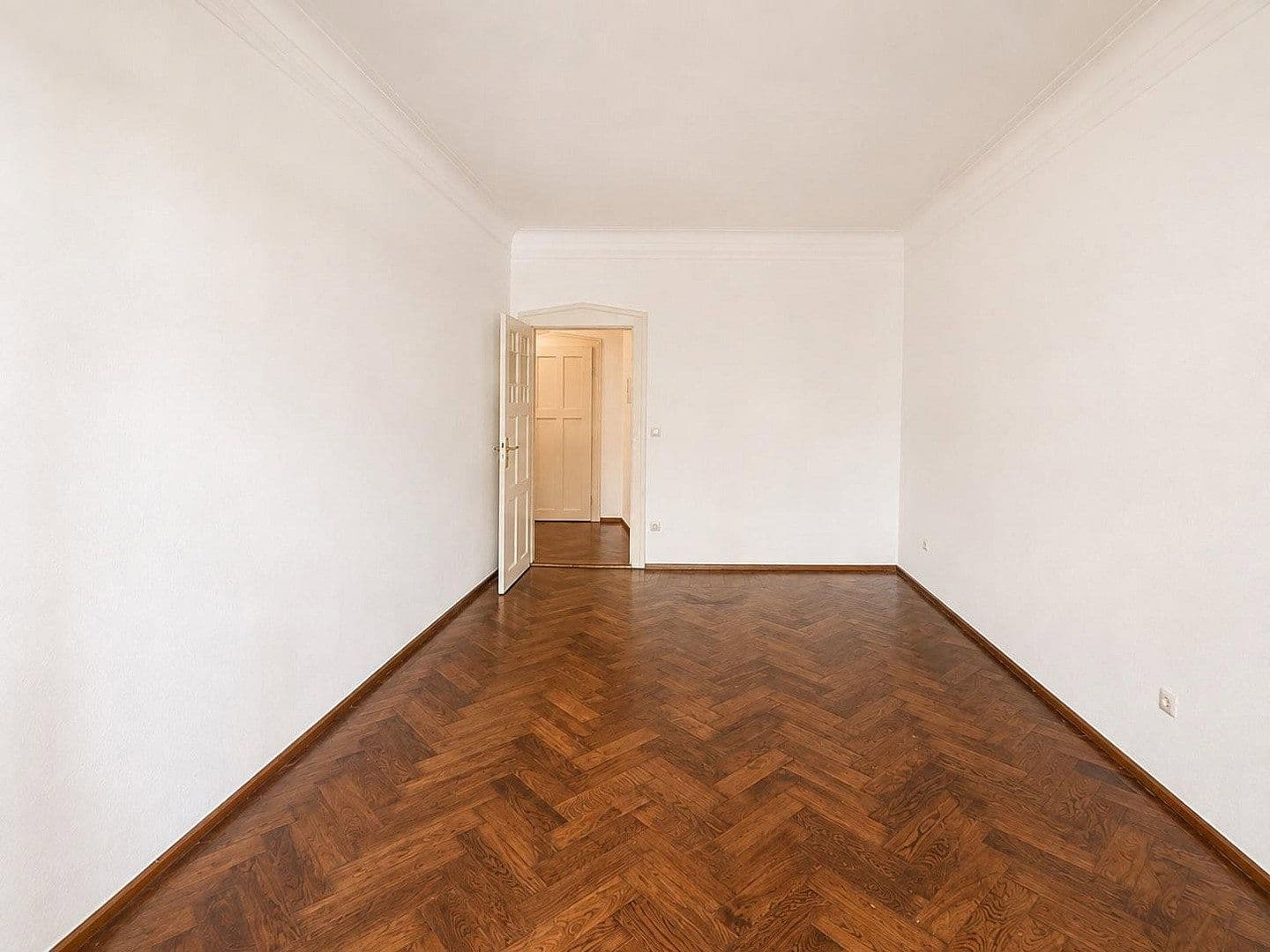 Predaj bytu 3-izbový 86 m², Guldeinstr. 48, München, Bavorsko Predaj bytu 3-izbový 86 m², Guldeinstr. 48, München, Bavorsko