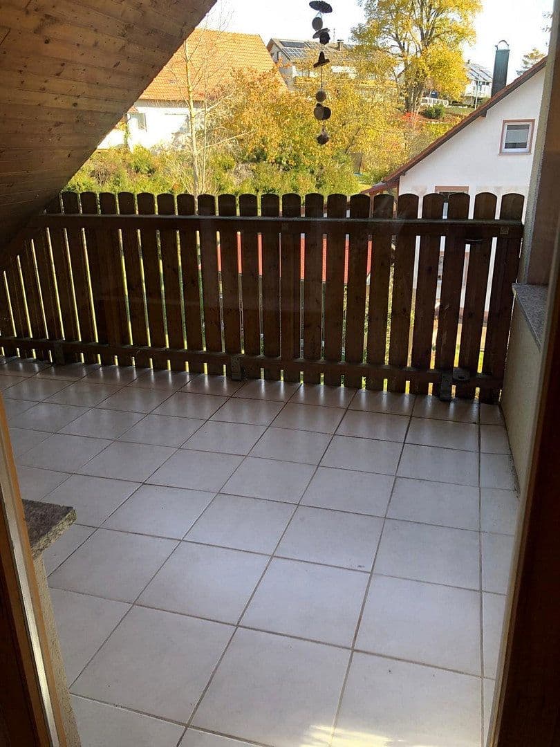 Prenájom bytu 3-izbový 104 m², Böttingen, Bádensko-Wurttembersko Prenájom bytu 3-izbový 104 m², Böttingen, Bádensko-Wurttembersko