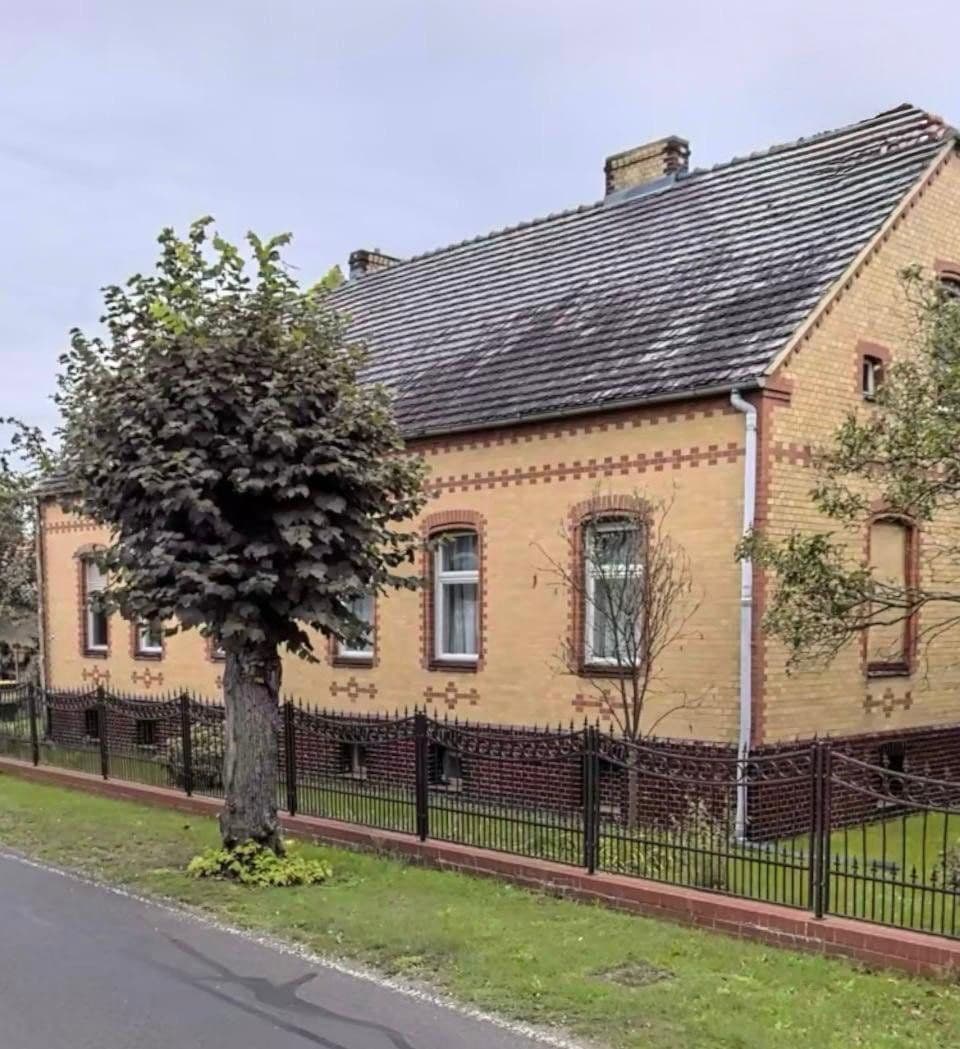 Predaj domu 150 m², pozemok 2.140 m², Leibscher Hauptstr. 33, Unterspreewald, Brandenbursko Predaj domu 150 m², pozemok 2.140 m², Leibscher Hauptstr. 33, Unterspreewald, Brandenbursko