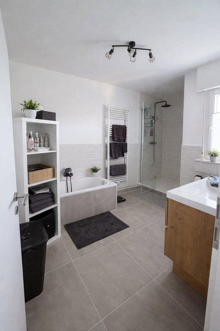 Predaj domu 138 m², pozemok 725 m², Agnes-Miegel-Weg 13, Velbert, Severné Porýnie - Westfálsko Predaj domu 138 m², pozemok 725 m², Agnes-Miegel-Weg 13, Velbert, Severné Porýnie - Westfálsko