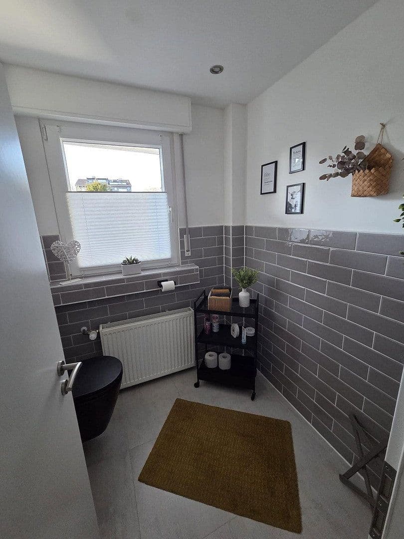 Predaj domu 138 m², pozemok 725 m², Agnes-Miegel-Weg 13, Velbert, Severné Porýnie - Westfálsko Predaj domu 138 m², pozemok 725 m², Agnes-Miegel-Weg 13, Velbert, Severné Porýnie - Westfálsko