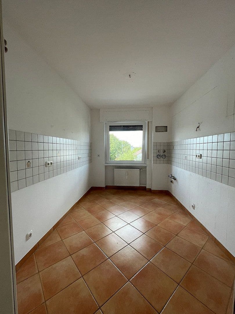 Prenájom bytu 3-izbový 80 m², Rodgau, Hesensko Prenájom bytu 3-izbový 80 m², Rodgau, Hesensko